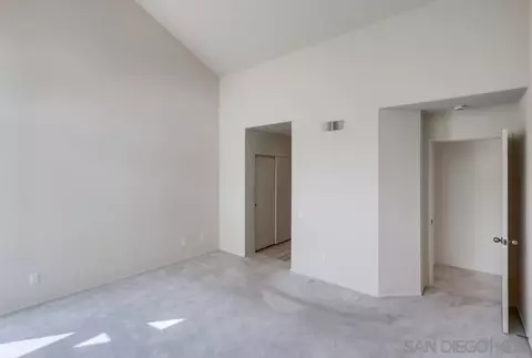 1292 Calma Ct, Vista, CA 92081 photo 21