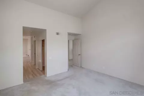 1292 Calma Ct, Vista, CA 92081 photo 22