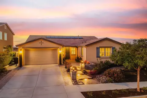 33850 Flood St, Temecula, CA 92592