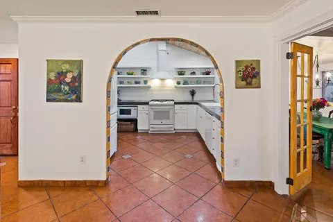 Entry Way - 9475 Wharton Rd, Santee, CA 92071 photo 2 of 2
