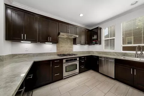 Kitchen - 71 Via Sovana, Santee, CA 92071 photo 4 of 5