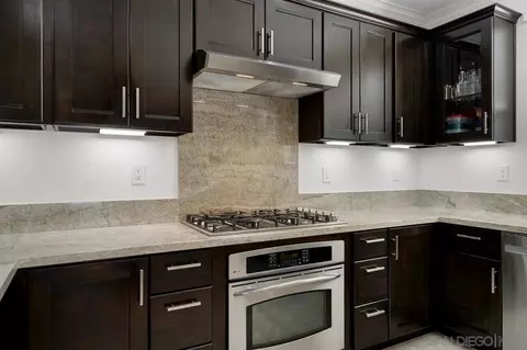 Kitchen - 71 Via Sovana, Santee, CA 92071 photo 2 of 5