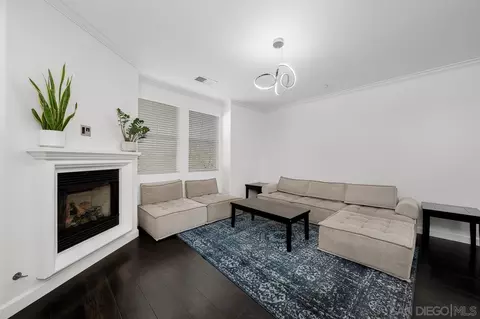 Living - 71 Via Sovana, Santee, CA 92071 photo 4 of 5