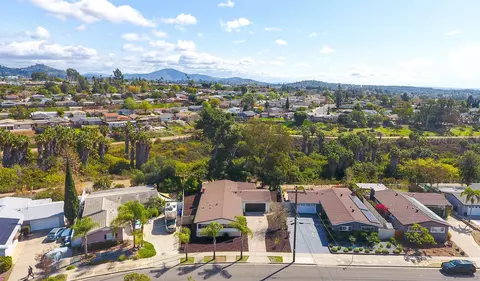 View/Area - 7633 El Paso St, La Mesa, CA 91942 photo 4 of 12