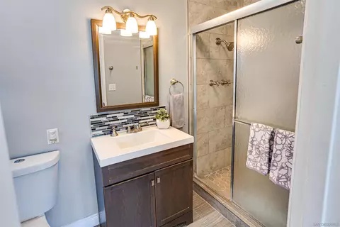 Bath - 7633 El Paso St, La Mesa, CA 91942 photo 3 of 3