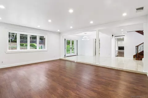 Living - 13080 Camino Del Valle, Poway, CA 92064 photo 5 of 8
