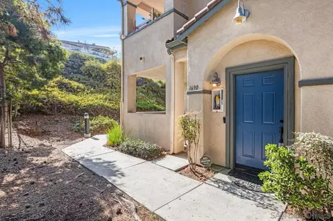1690 Paseo Aurora, San Diego, CA 92154