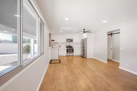 Living - 1996 Rohn Rd, Escondido, CA 92025 photo 2 of 3