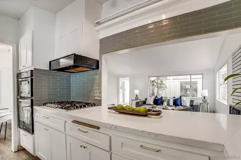 624 8th St, Del Mar, CA 92014 photo 2
