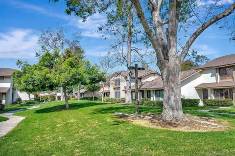 10180 Gayuba Ln, San Diego, CA 92124