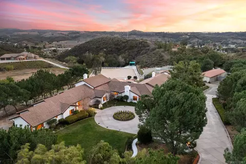 13807 Millards Ranch Ln, Poway, CA 92064