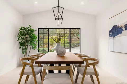 Dining - 13807 Millards Ranch Ln, Poway, CA 92064 photo 2 of 3