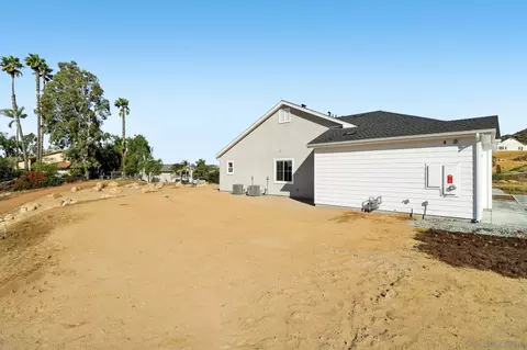 Exterior - 15120 Larchmont St, Poway, CA 92064 photo 4 of 10