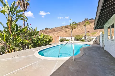 2063 Willow Glen Rd, Fallbrook, CA 92028 photo 22