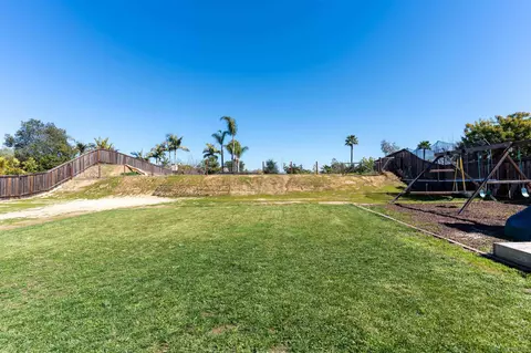 Exterior - 2352 Clearcrest Ln, Fallbrook, CA 92028 photo 6 of 6