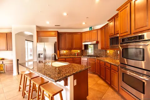 Kitchen - 2352 Clearcrest Ln, Fallbrook, CA 92028 photo 1 of 2