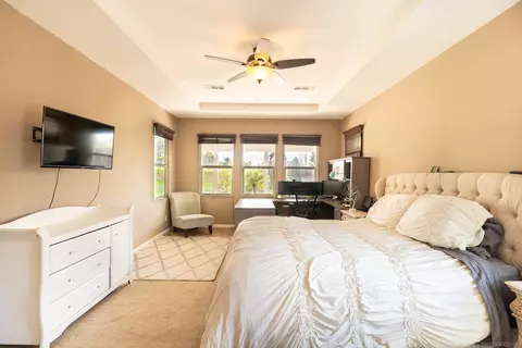 Bedroom - 2352 Clearcrest Ln, Fallbrook, CA 92028 photo 2 of 8