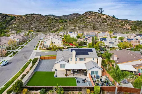View/Area - 2915 Rangpur Ct, Escondido, CA 92027 photo 4 of 7