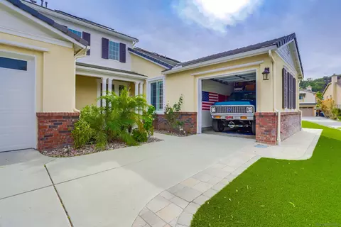 Exterior - 2915 Rangpur Ct, Escondido, CA 92027 photo 9 of 18