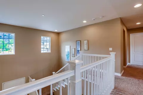 Entry Way - 2915 Rangpur Ct, Escondido, CA 92027 photo 4 of 6