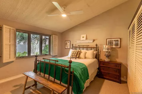 Bedroom - 813 Hamilton Ln, Fallbrook, CA 92028 photo 3 of 5