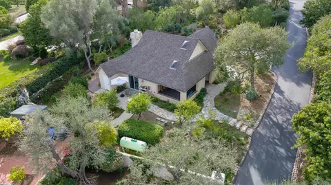 Exterior - 813 Hamilton Ln, Fallbrook, CA 92028 photo 16 of 20