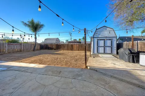 Exterior - 1466 Jefferson Ave, Escondido, CA 92027 photo 6 of 6