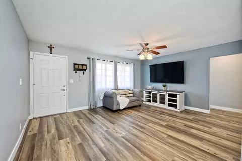 Living - 1466 Jefferson Ave, Escondido, CA 92027 photo 4 of 4