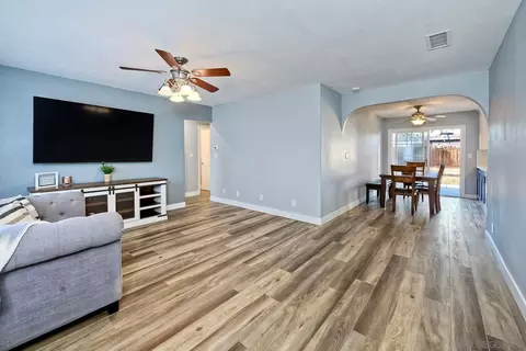 Living - 1466 Jefferson Ave, Escondido, CA 92027 photo 3 of 4
