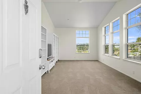 Living - 10106 Sierra Madre, Spring Valley, CA 91977 photo 1 of 3