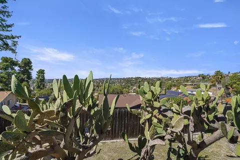 Exterior - 10106 Sierra Madre, Spring Valley, CA 91977 photo 6 of 13