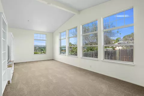 Living - 10106 Sierra Madre, Spring Valley, CA 91977 photo 2 of 3