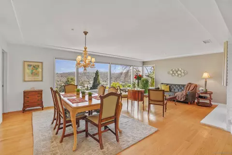 3765 Fenwick Dr, Spring Valley, CA 91977