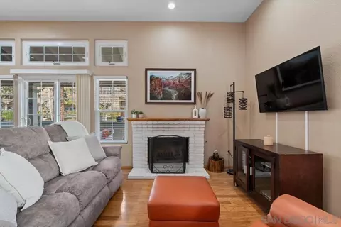 3104 Old Bridgeport Way, San Diego, CA 92111