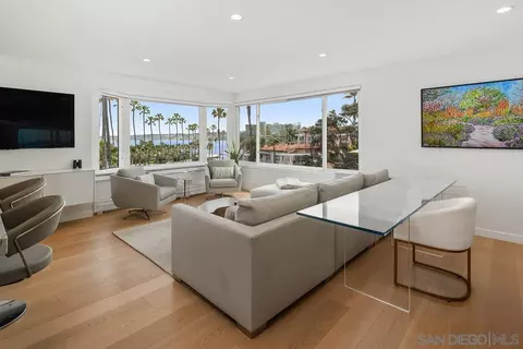 Living - 8040 Girard Ave #7, La Jolla, CA 92037 photo 5 of 9