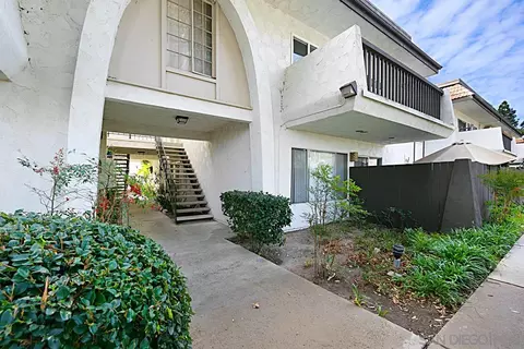 Exterior - 2929 Fire Mountain Dr #37, Oceanside, CA 92054 photo 4 of 5