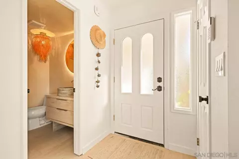 Entry Way - 240 Calle De Sereno, Encinitas, CA 92024 photo 2 of 3