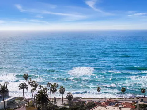 7811 Eads Ave #213, La Jolla, CA 92037
