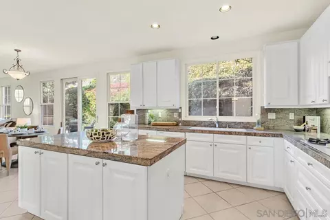 Kitchen - 1374 Caminito Balada, La Jolla, CA 92037 photo 2 of 2