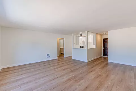 Living - 634 8th St #17, Imperial Beach, CA 91932 photo 2 of 3
