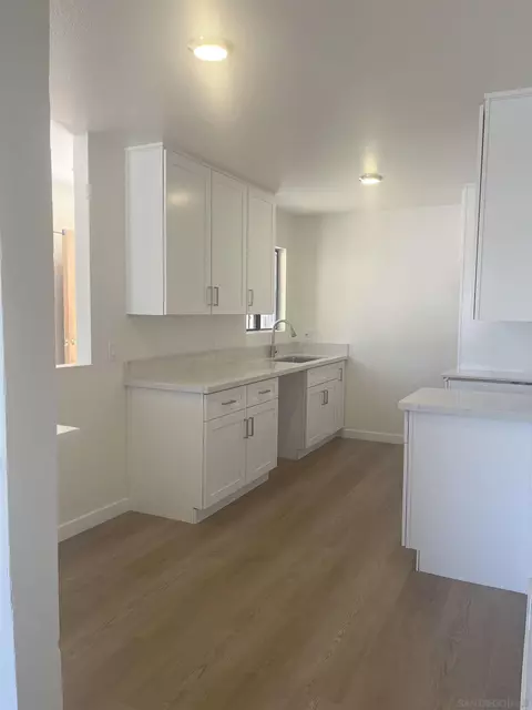 634 8th St # 16, Imperial Beach, CA 91932 photo 6