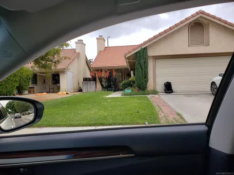 960 Burton St, Hemet, CA 92545