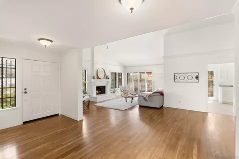 Living - 2267 Via Pravia, La Jolla, CA 92037 photo 1 of 6