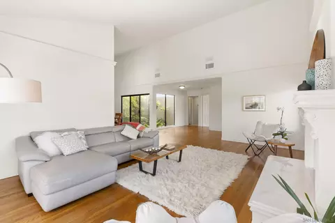 Living - 2267 Via Pravia, La Jolla, CA 92037 photo 5 of 6