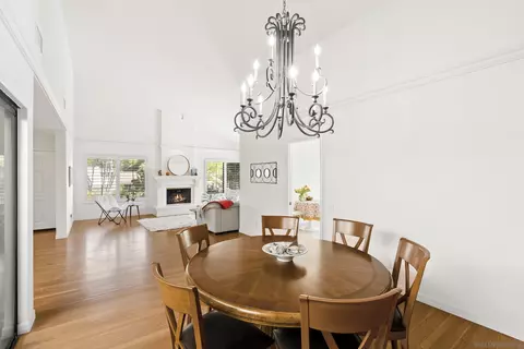 Dining - 2267 Via Pravia, La Jolla, CA 92037 photo 1 of 3