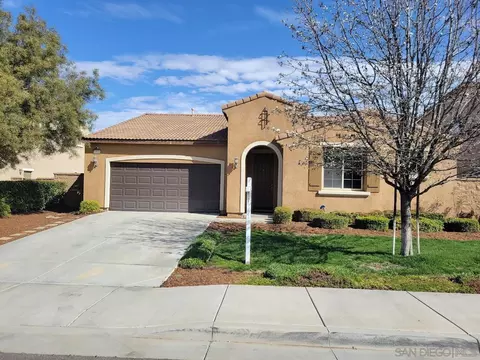 30844 View Ridge Ln, Menifee, CA 92584
