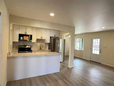 Kitchen - 2441 Gladiola Dr, Campo, CA 91906 photo 2 of 2