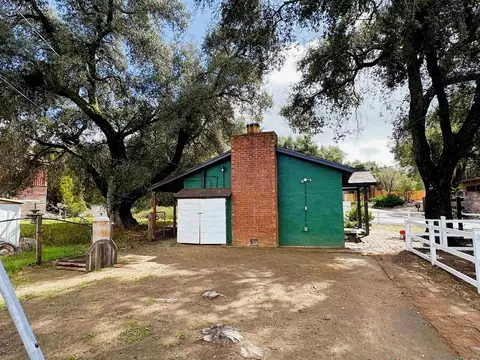 Exterior - 2441 Gladiola Dr, Campo, CA 91906 photo 1 of 4