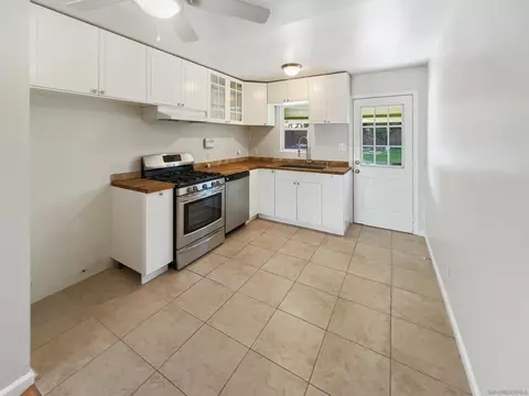 3988 Charles St, La Mesa, CA 91941 photo 13