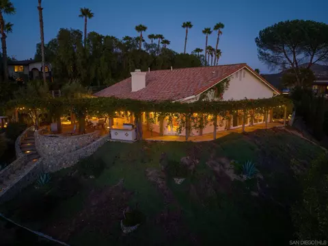 Exterior - 2610 Sunset Hls, Escondido, CA 92025 photo 23 of 29